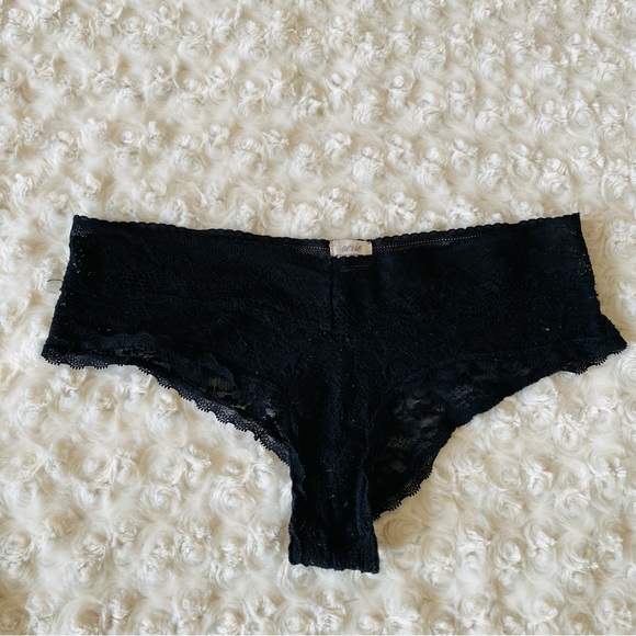 Aerie Black Lace Undies Panties Size Small - Picture 1 of 4